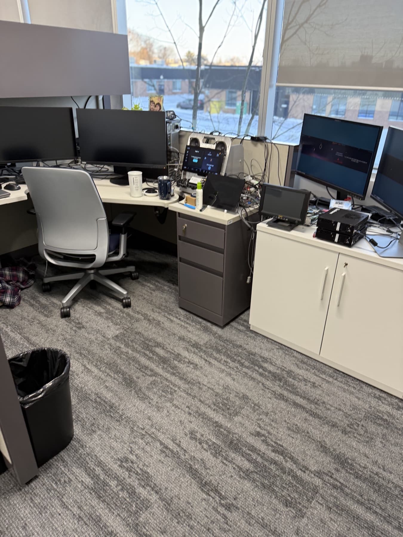 Hardware and development workbench at Ford
